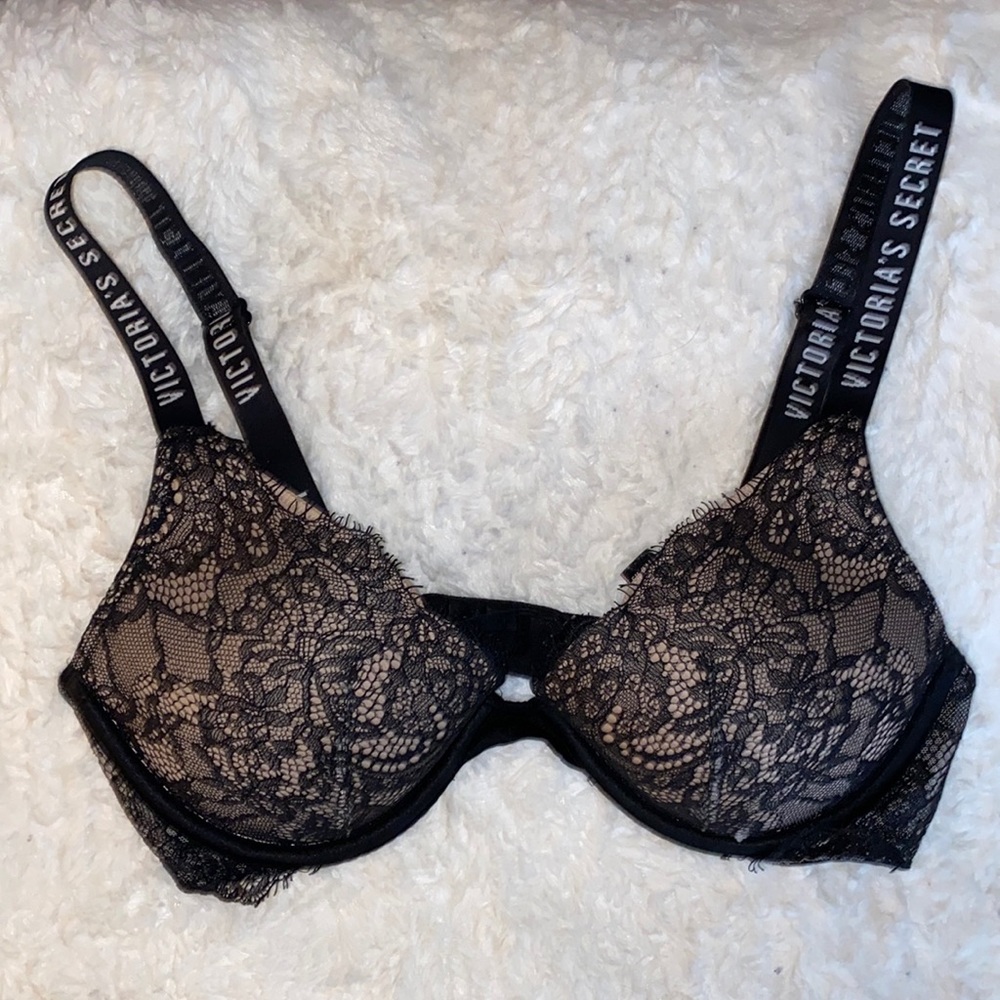 Victoria’s Secret, 34B